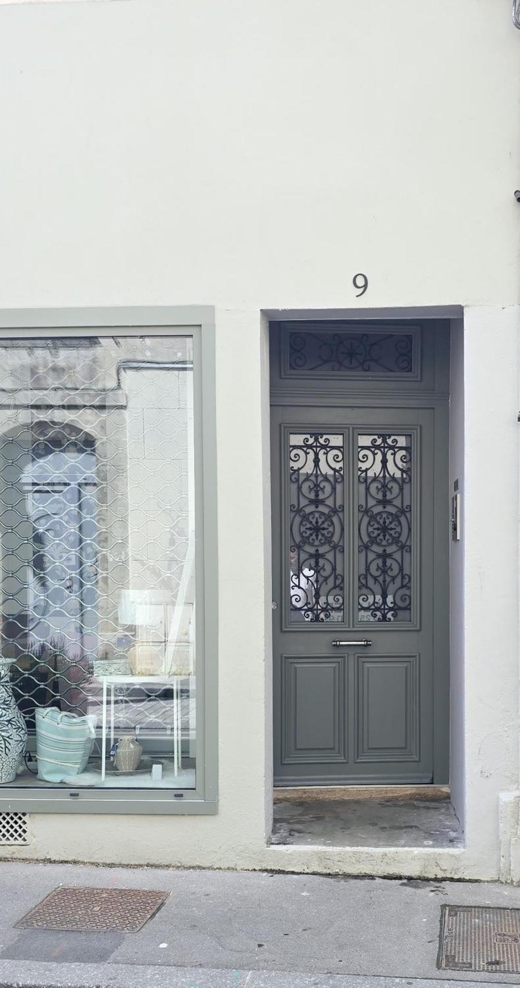 Victoire Saphir 203 Climatise Hotel De Ville サン・ディジエ エクステリア 写真